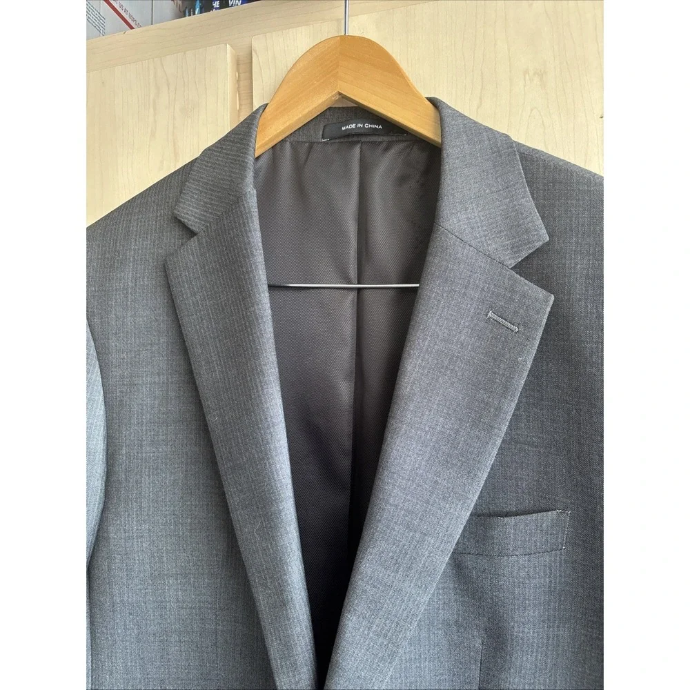 Kenneth Cole Awearness Blazer Sport Coat Jacket Mens 42S Gray Slim Fit Stretch